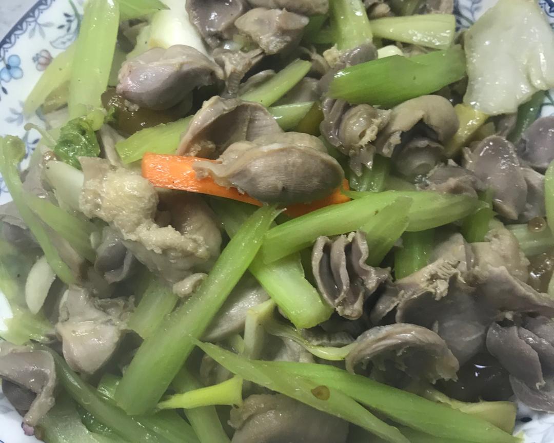 家常版白椒鸡珍的做法