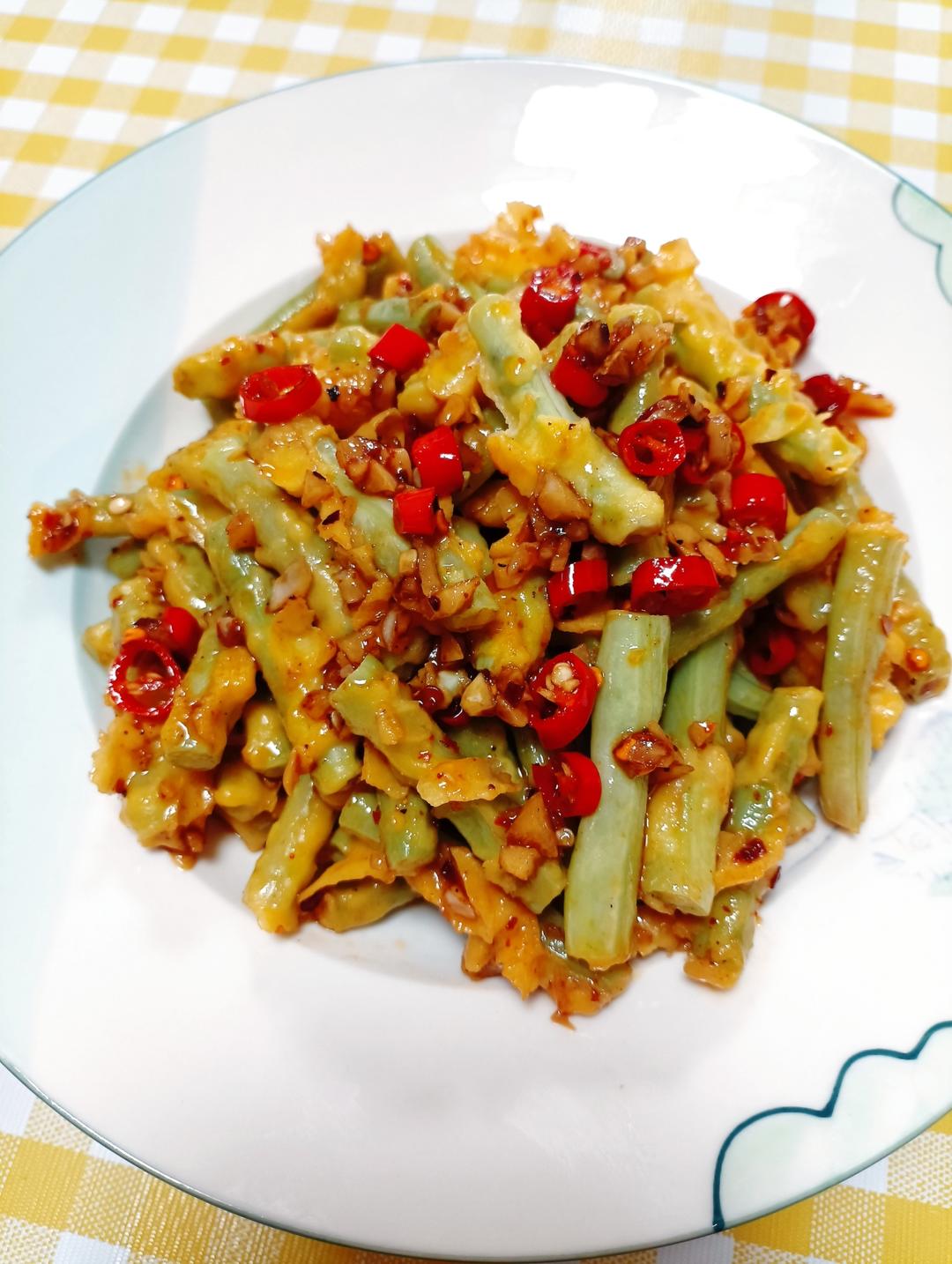 不用油炒！一蒸一拌，爽口又下饭~