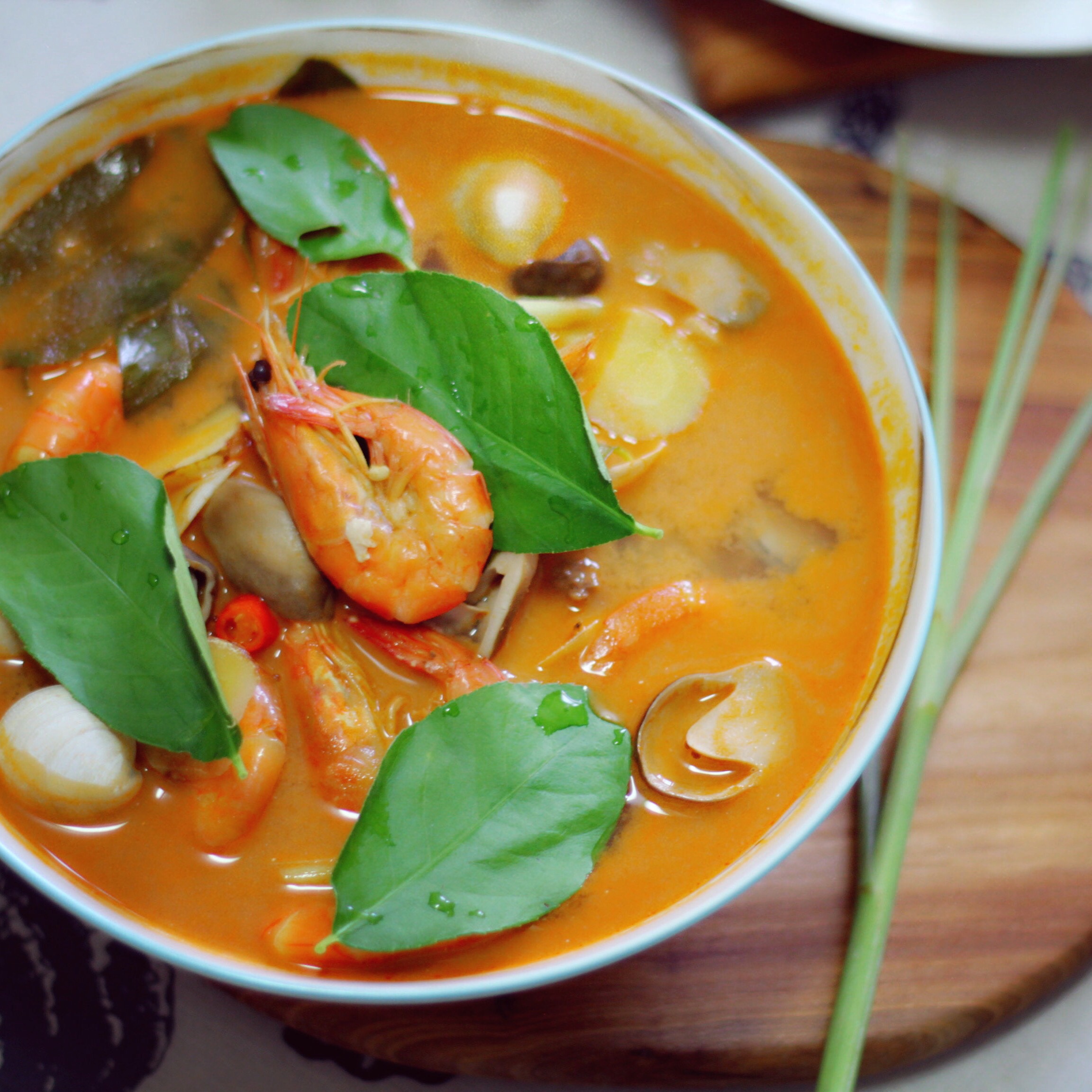 主持人于娜做的泰式冬阴功汤