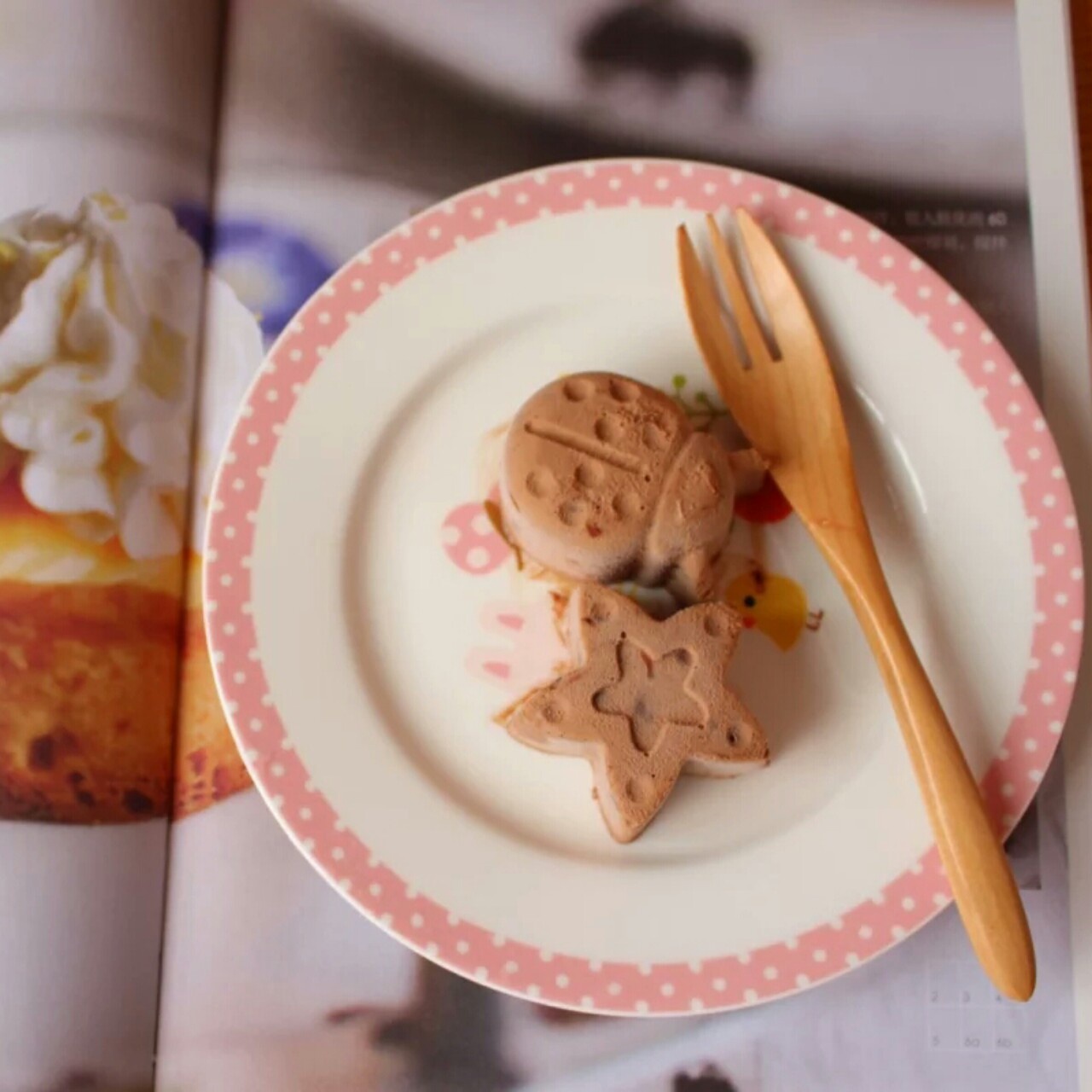 特浓巧克力冰淇淋