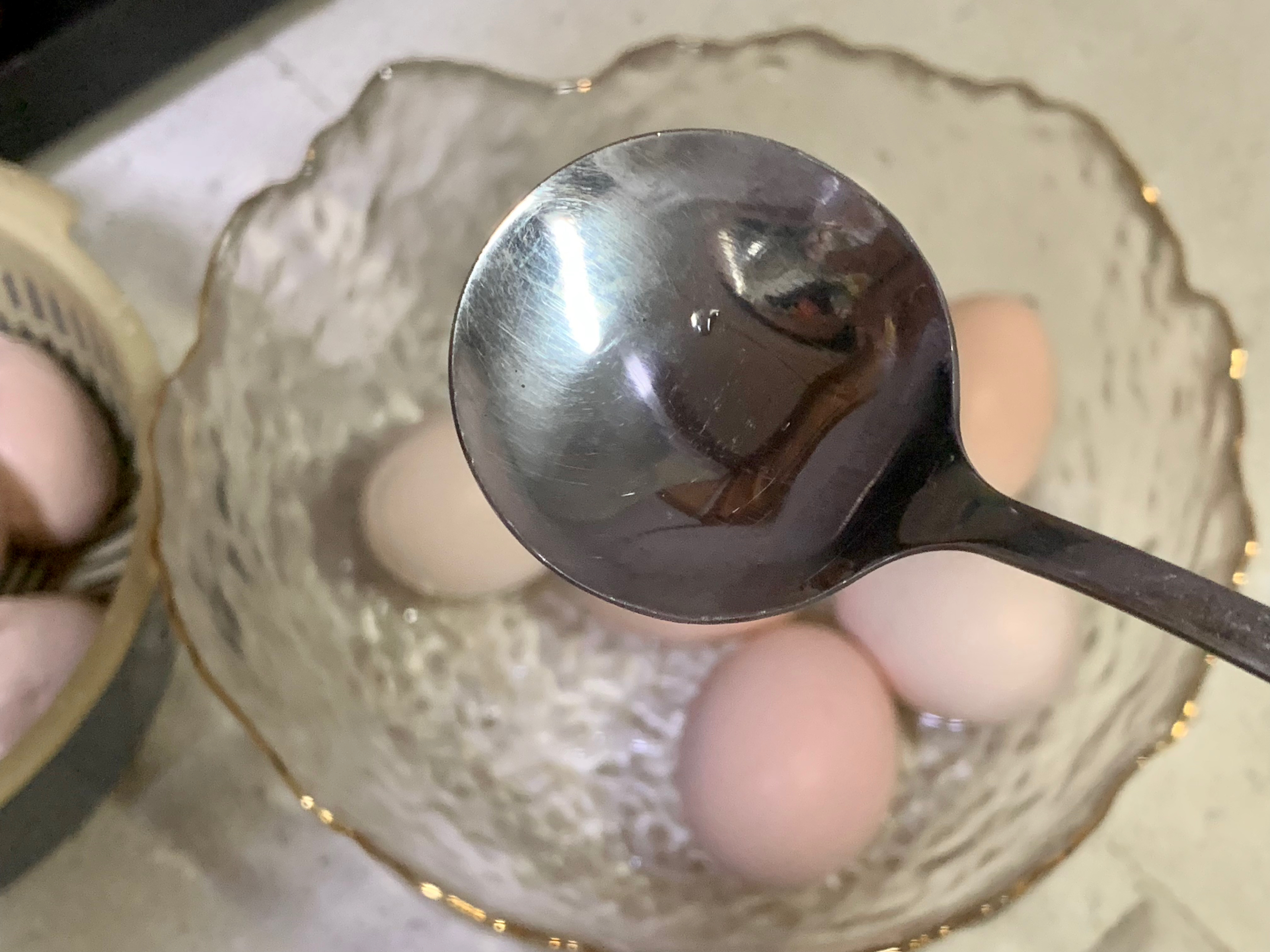 跟着做超入味的五香茶叶蛋的做法 步骤6