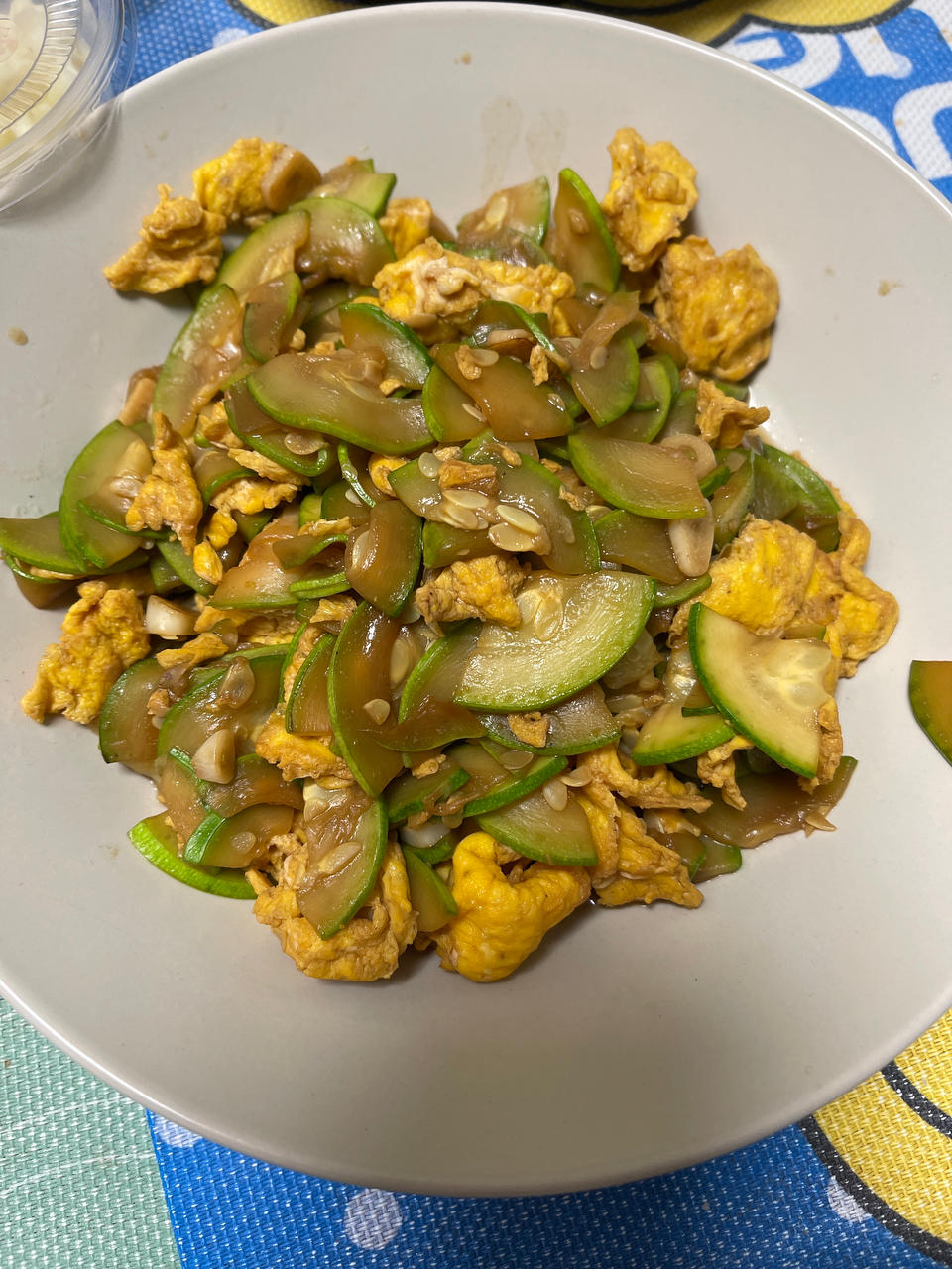 西葫芦炒鸡蛋(从不修图，拒绝夸张)