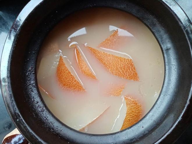老黄瓜鲩鱼尾猪骨汤的做法
