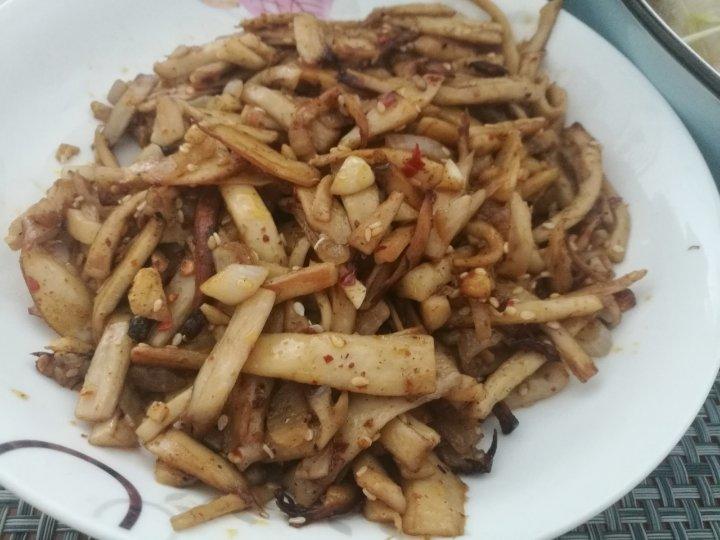 比街边烧烤好吃的美味杏鲍菇