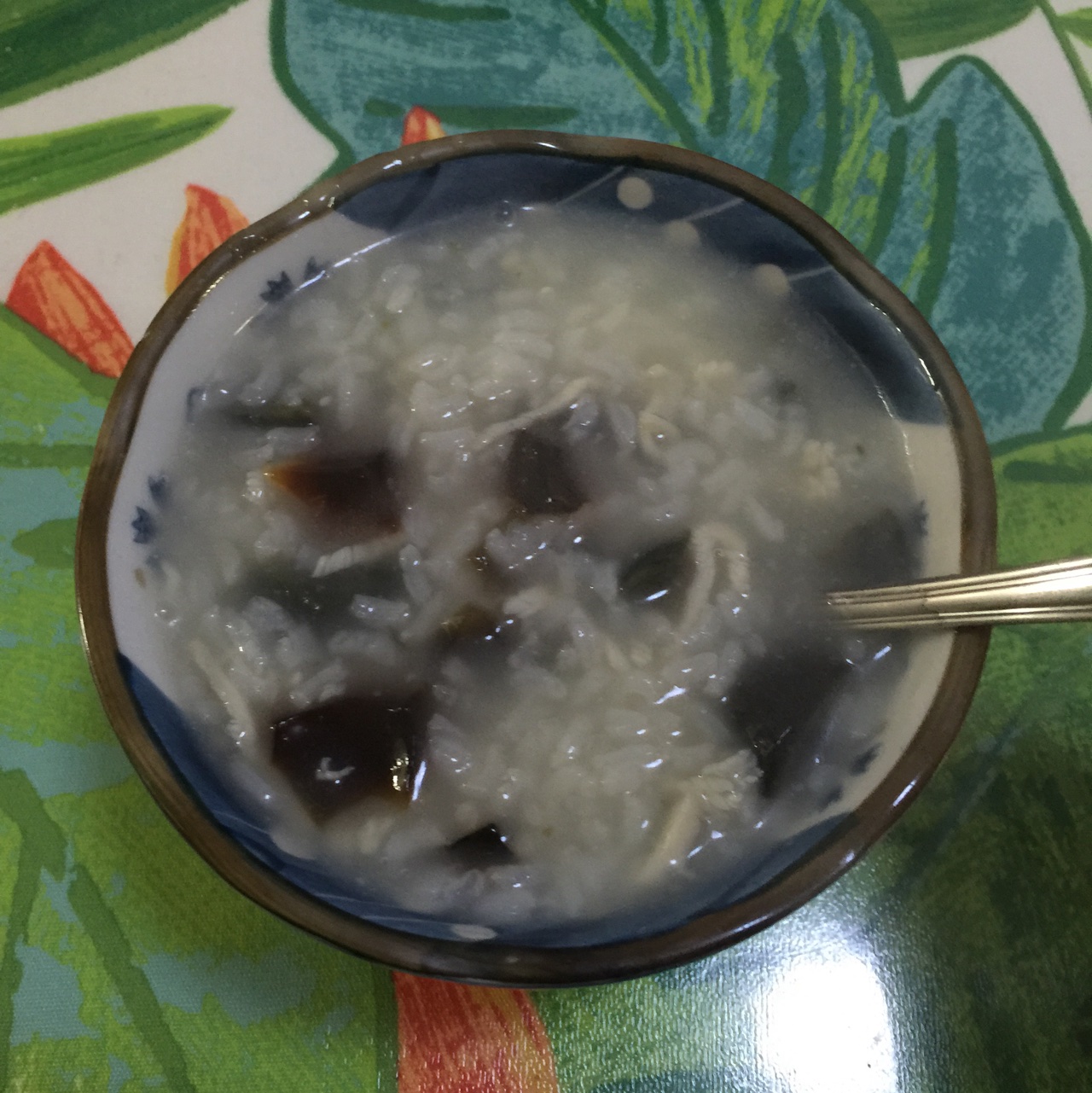 皮蛋瘦肉粥