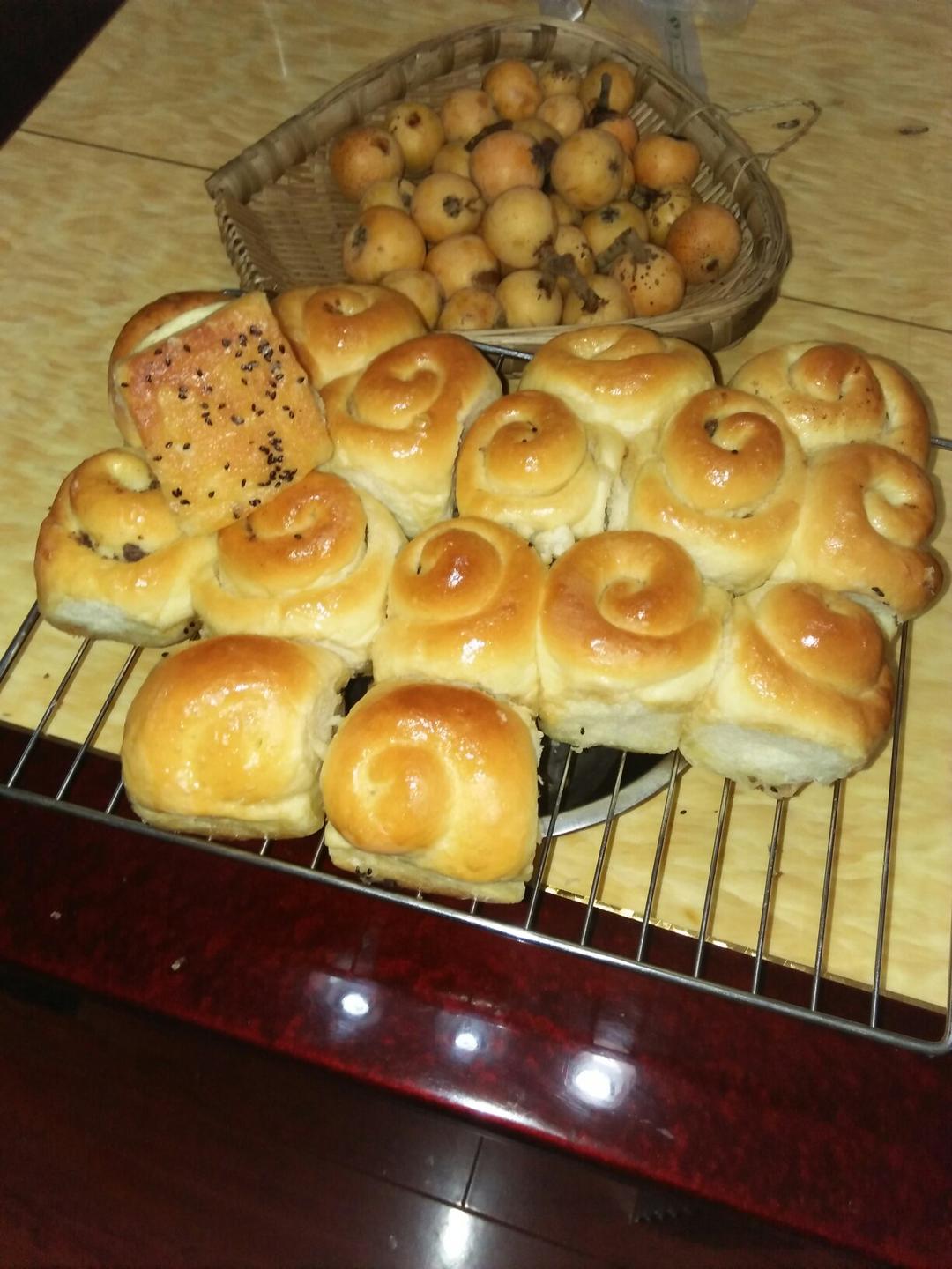 脆底蜂蜜小面包