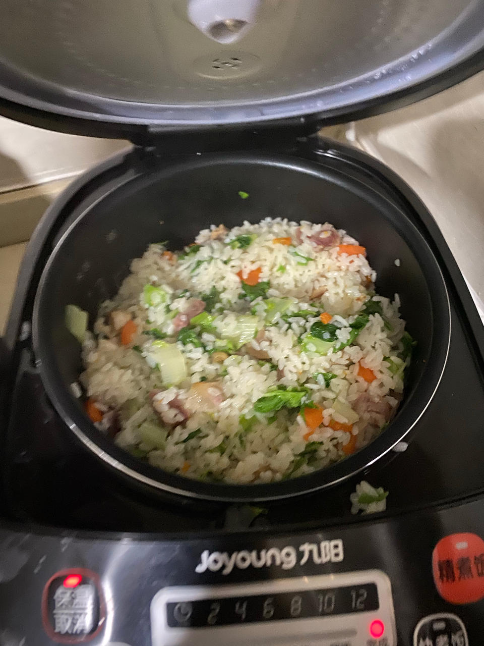 最简便的咸肉菜饭(电饭锅做)