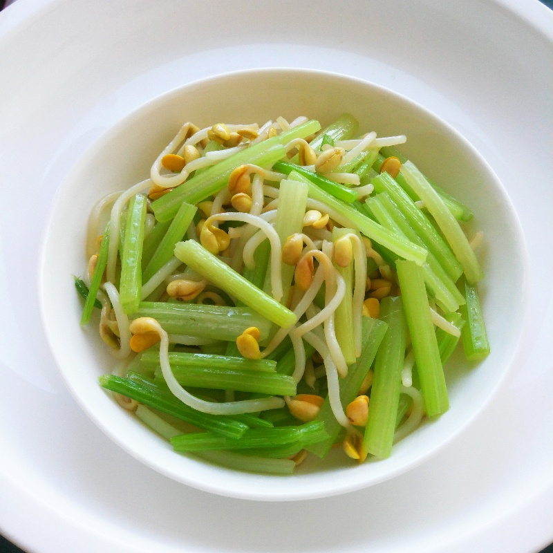 峰风阳扬做的芹菜炒黄豆芽