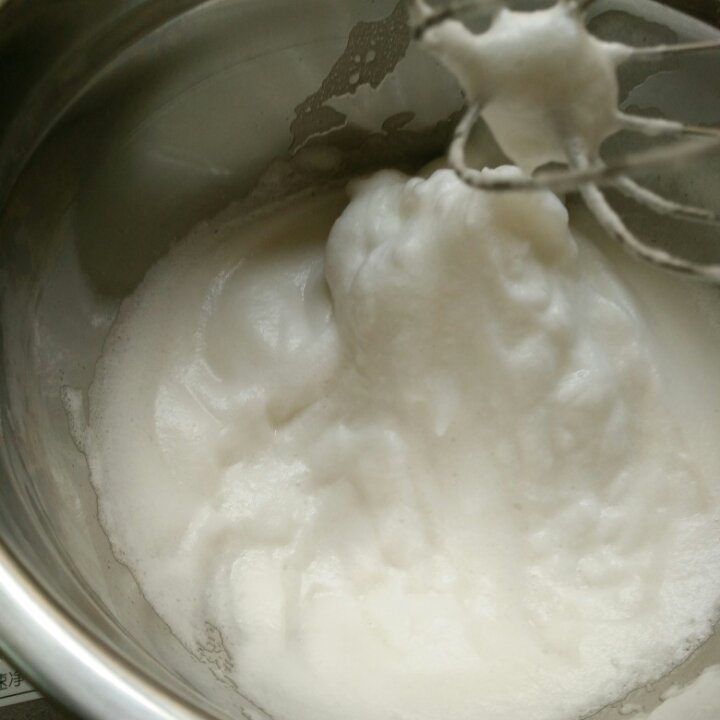 手动打蛋器·打蛋清——给那些跟我一样迟迟不买打蛋器的娃们~ 我们的双手是无敌的！