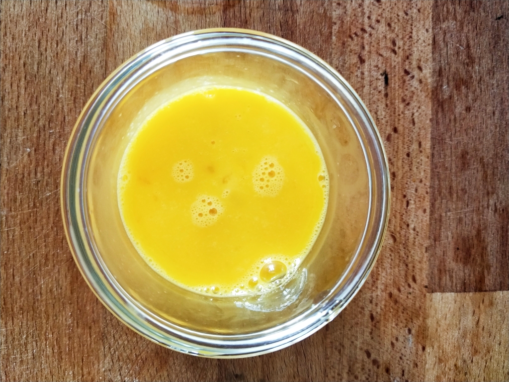 做好一碗韭菜蛋花汤（附蛋花方法）的做法 步骤2