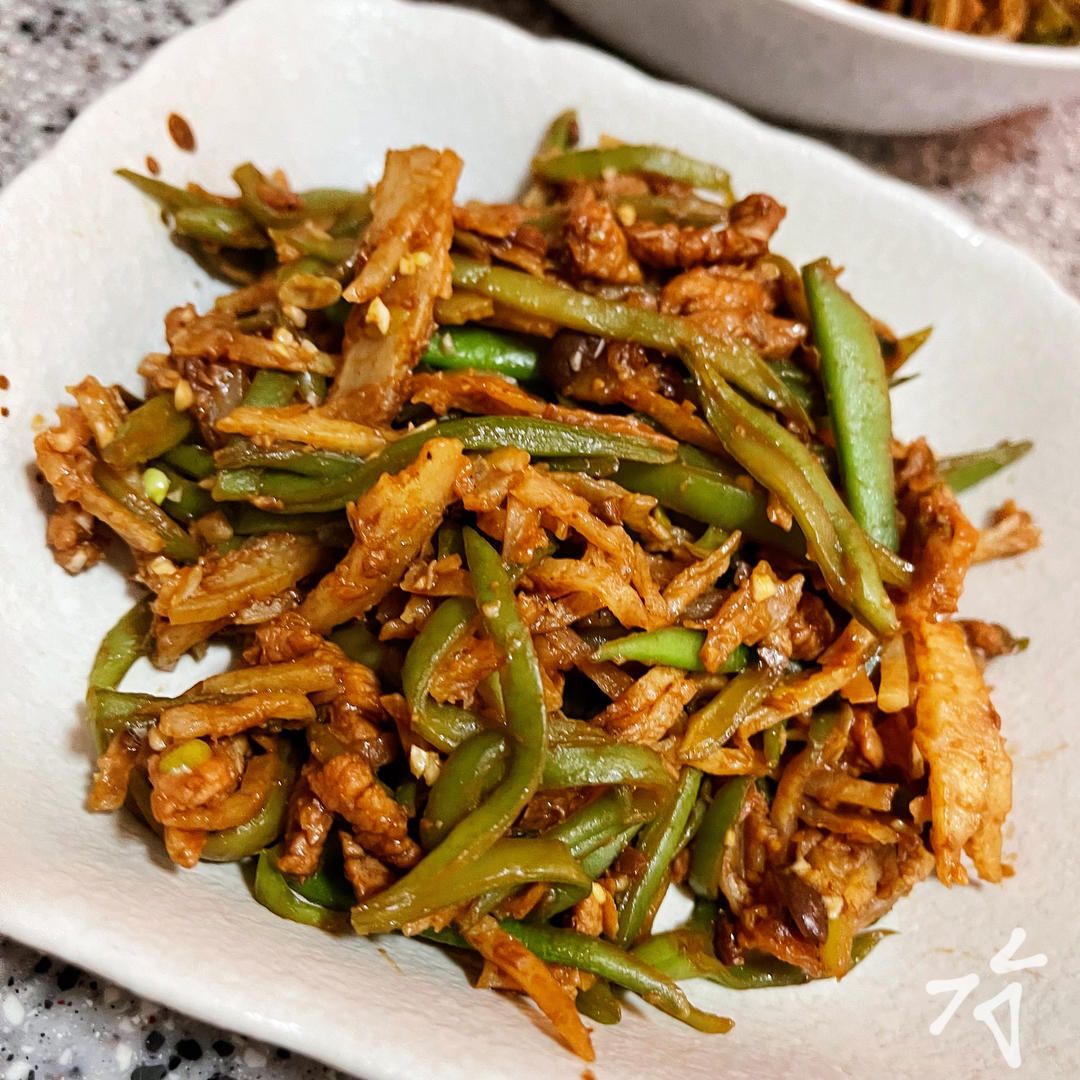 酱香豆角丝(酱香豆角丝炒饼)