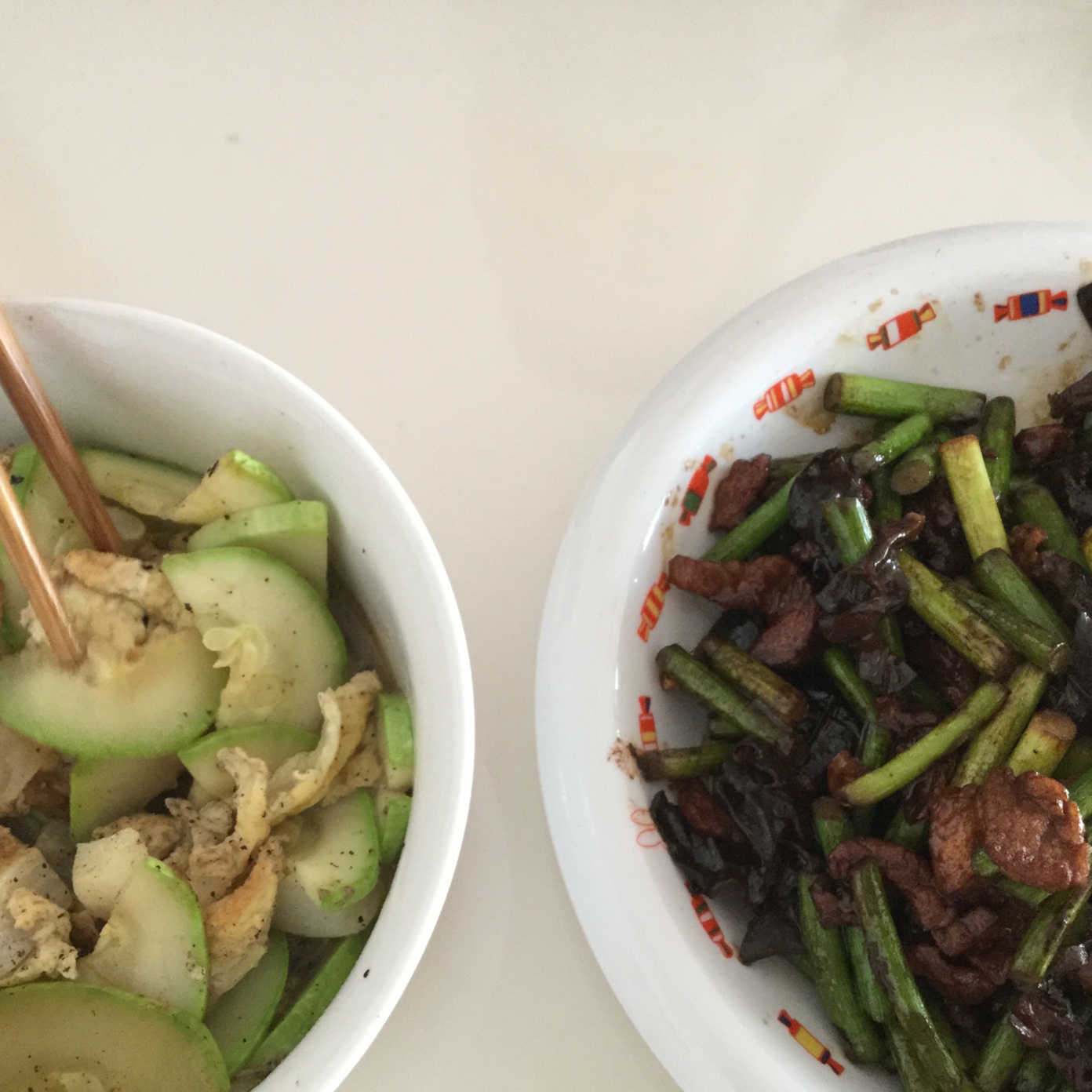 蒜苔炒肉
