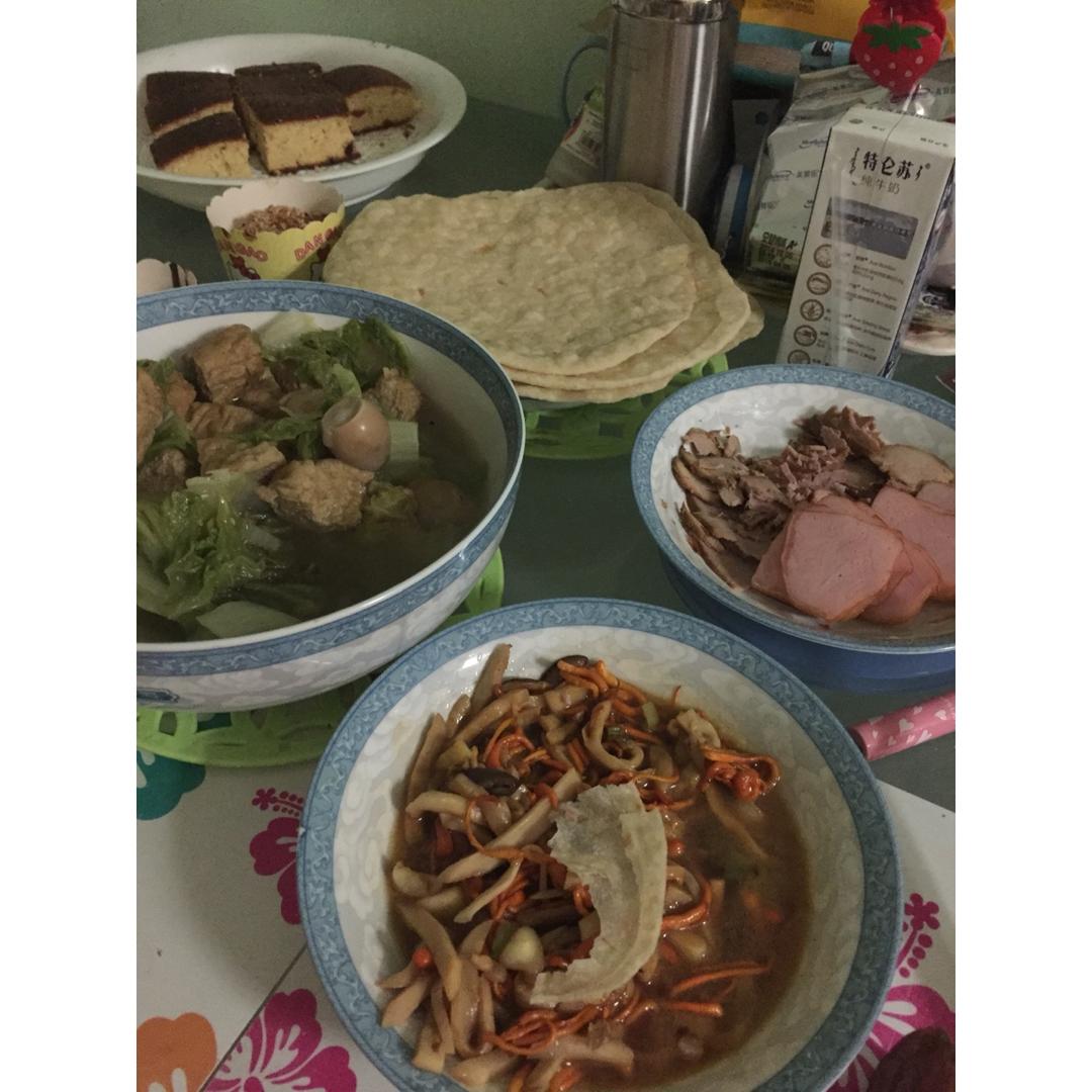 烙春饼(用视频告诉你，这饼有多软)