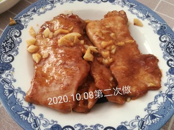 煎猪扒（超简单）和其他的猪扒在这食谱的最下面