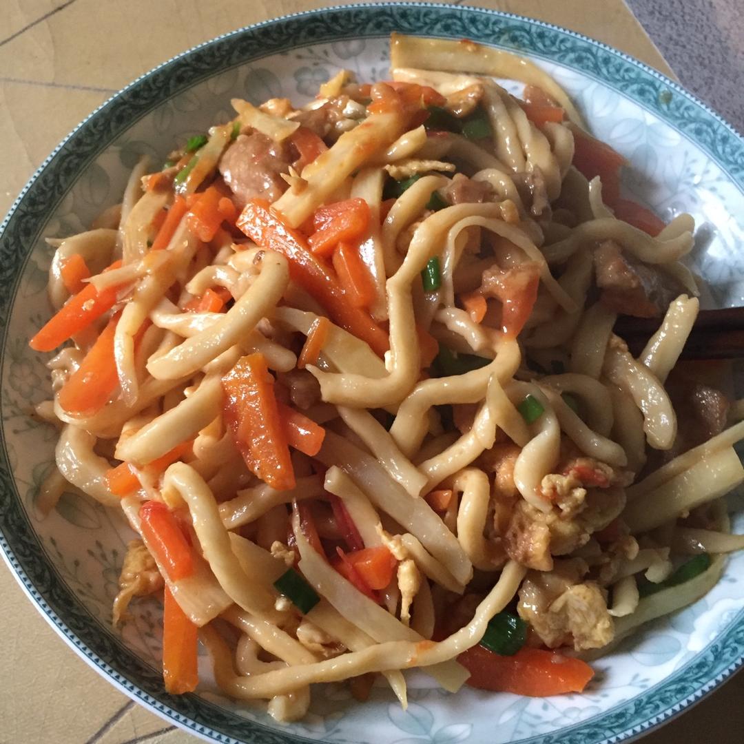 肉丝炒面（附手擀面做法）