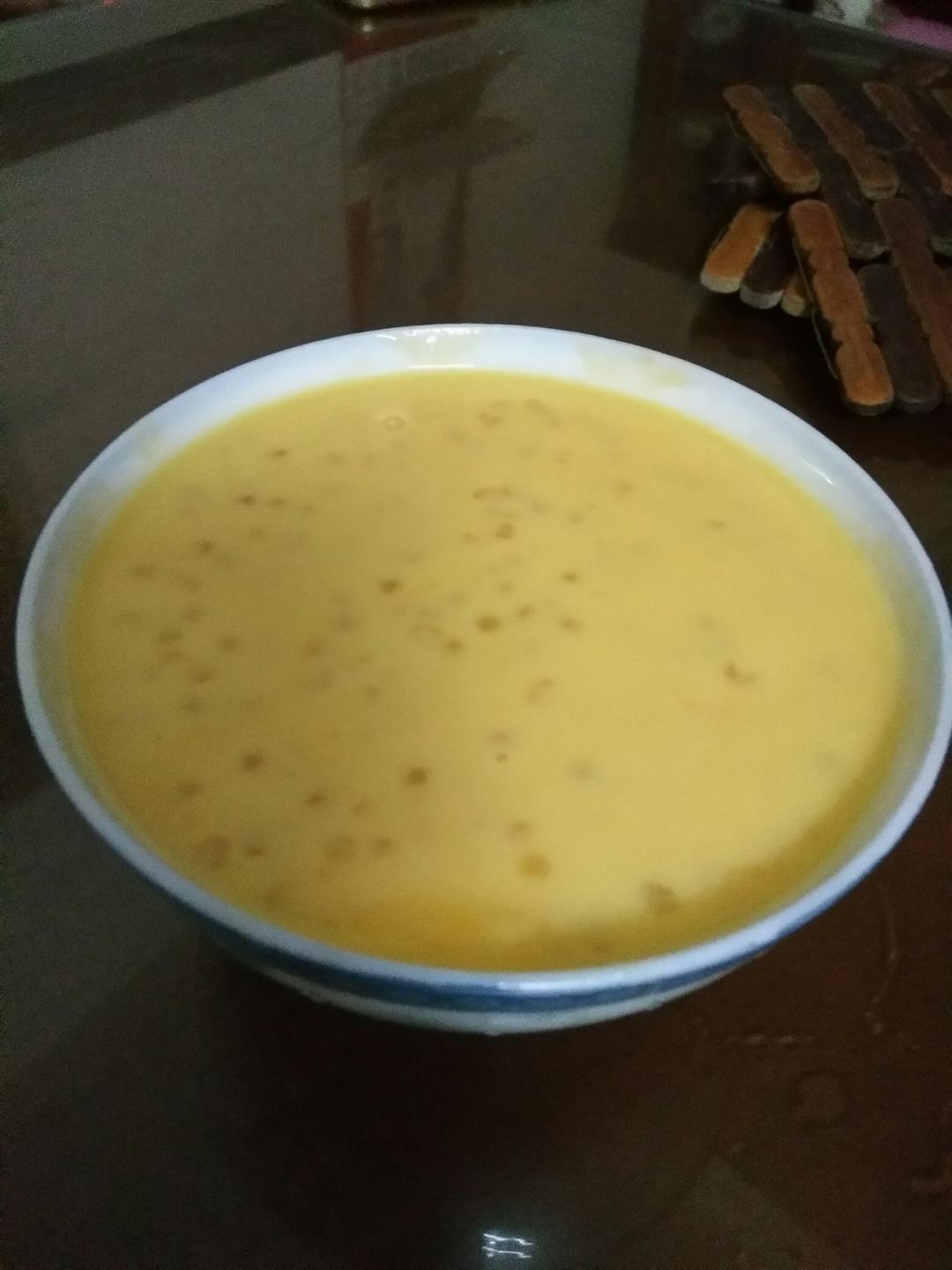 芒果椰汁西米露