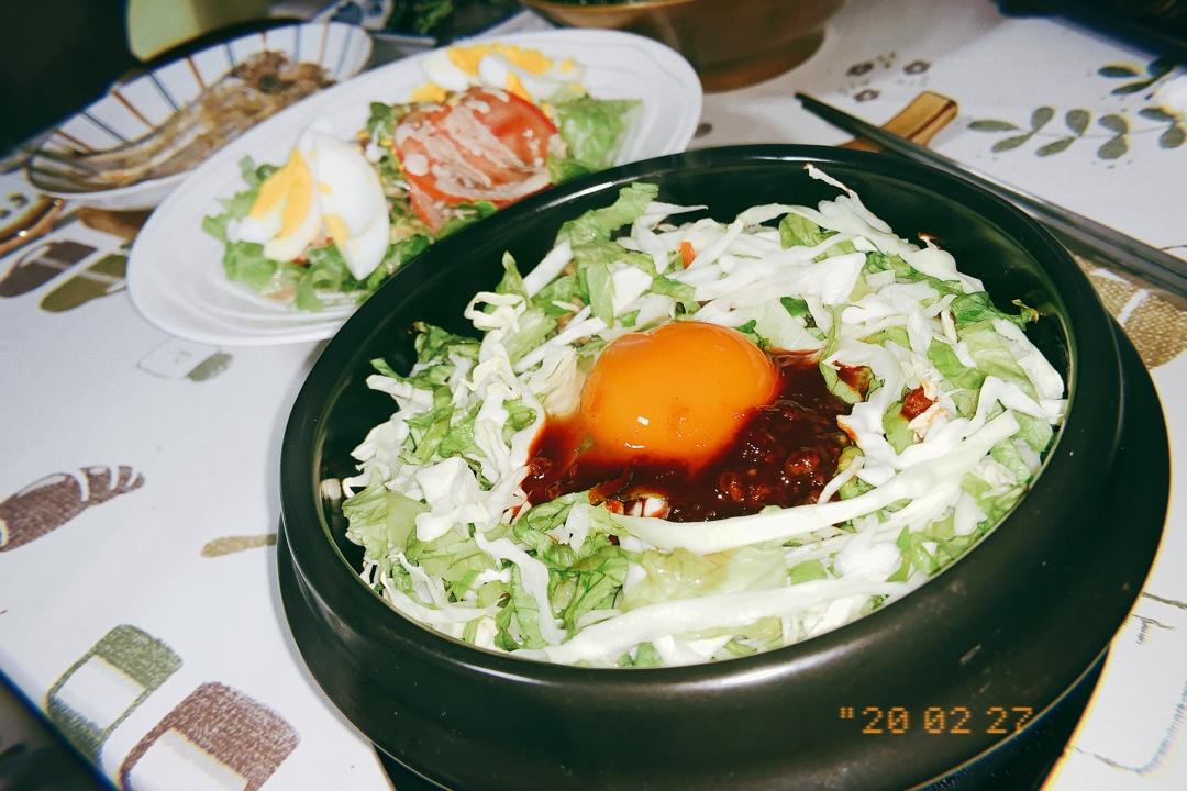 一顿乱搞的超快拌饭🍻