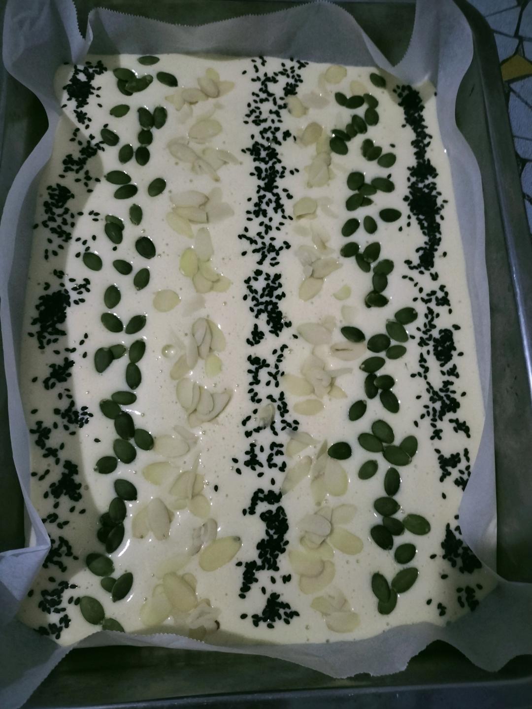 烤箱做蛋糕（戚风蛋糕的做法）