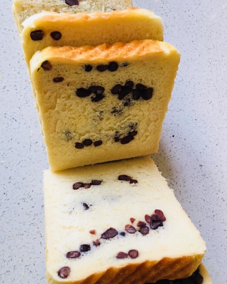 好吃的蜜红豆吐司