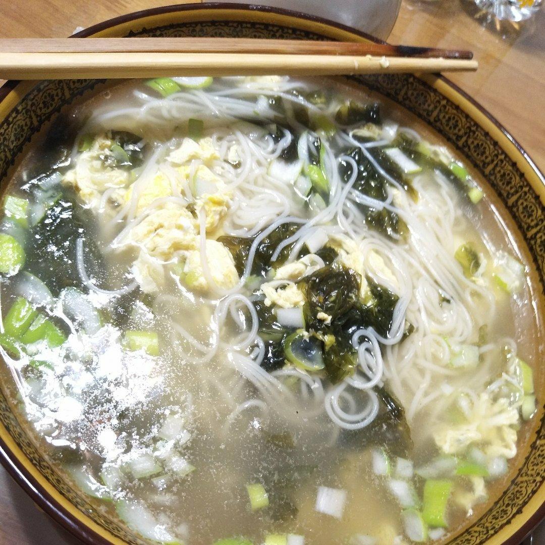 紫菜鸡蛋面