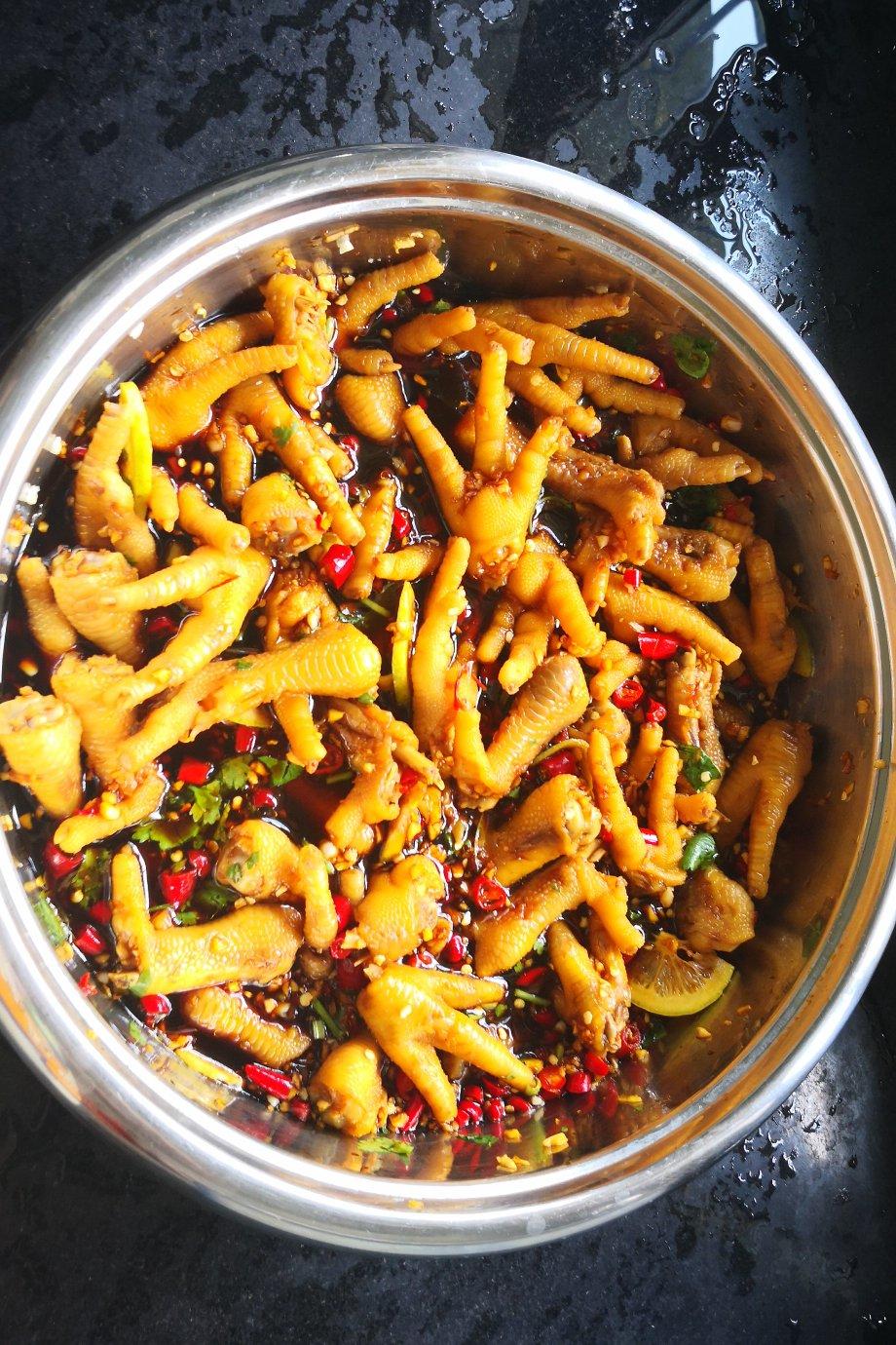 芬姑娘一做的香辣蒜香凉拌爽脆鸡脚