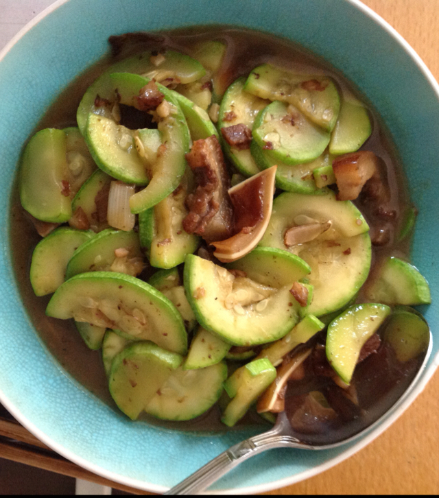 南雁小厨の云南小瓜炒五花肉