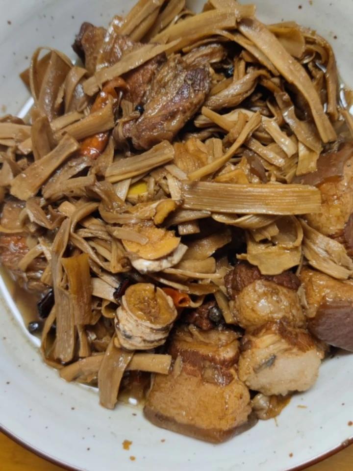 笋干烧肉