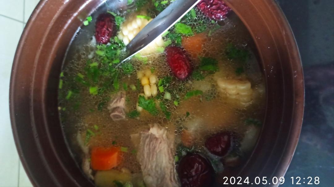 排骨瓦罐汤