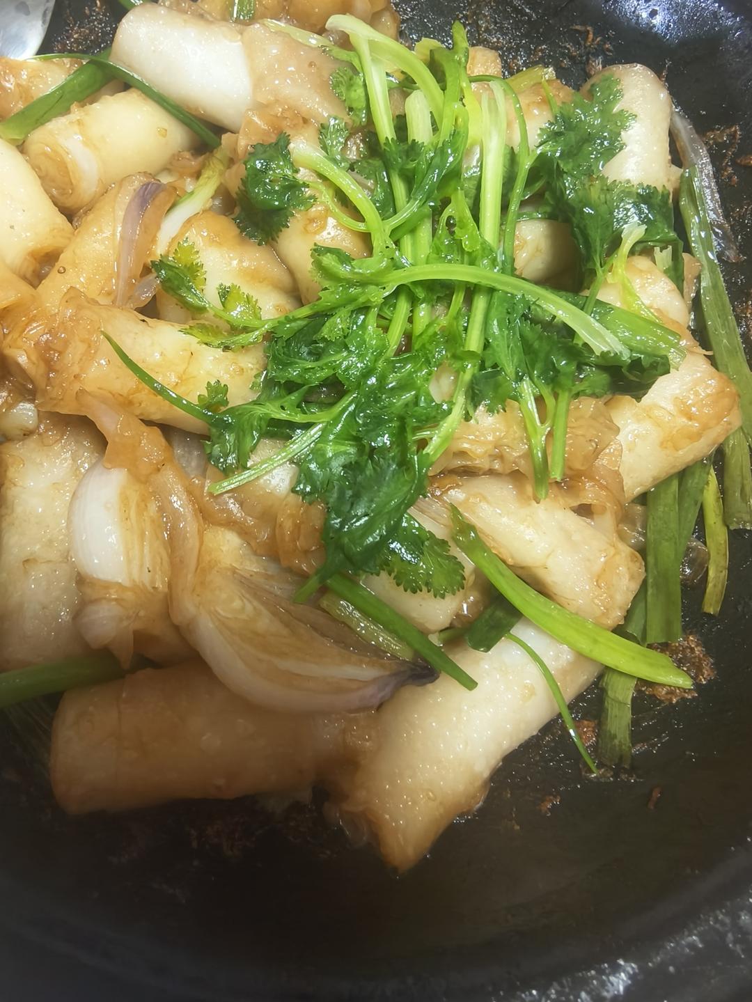 广式啫啫猪肠粉，简单易学的家常做法！