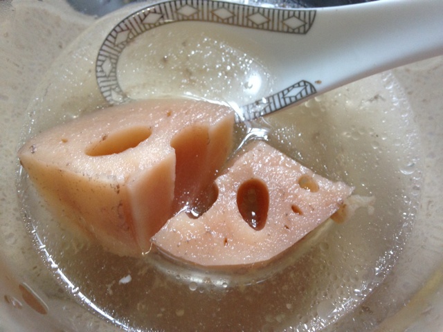 莲藕排骨汤