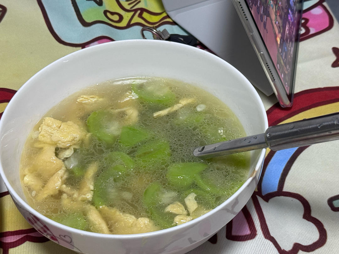 丝瓜鸡蛋汤