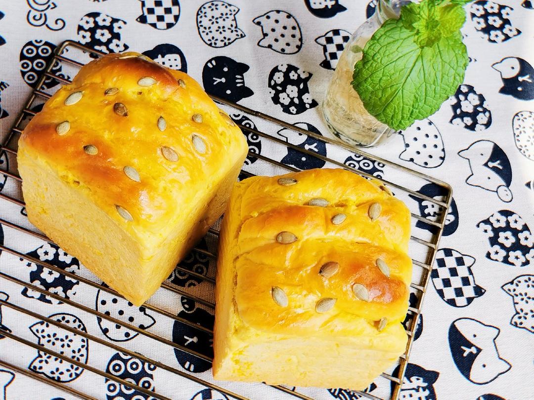 日式奶香南瓜馅吐司