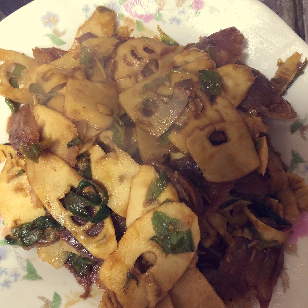冬笋炒腊肉