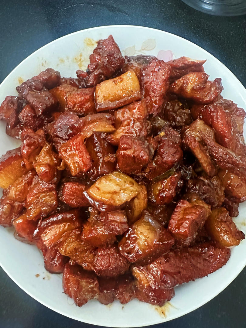 不焯水不放油的家常红烧肉