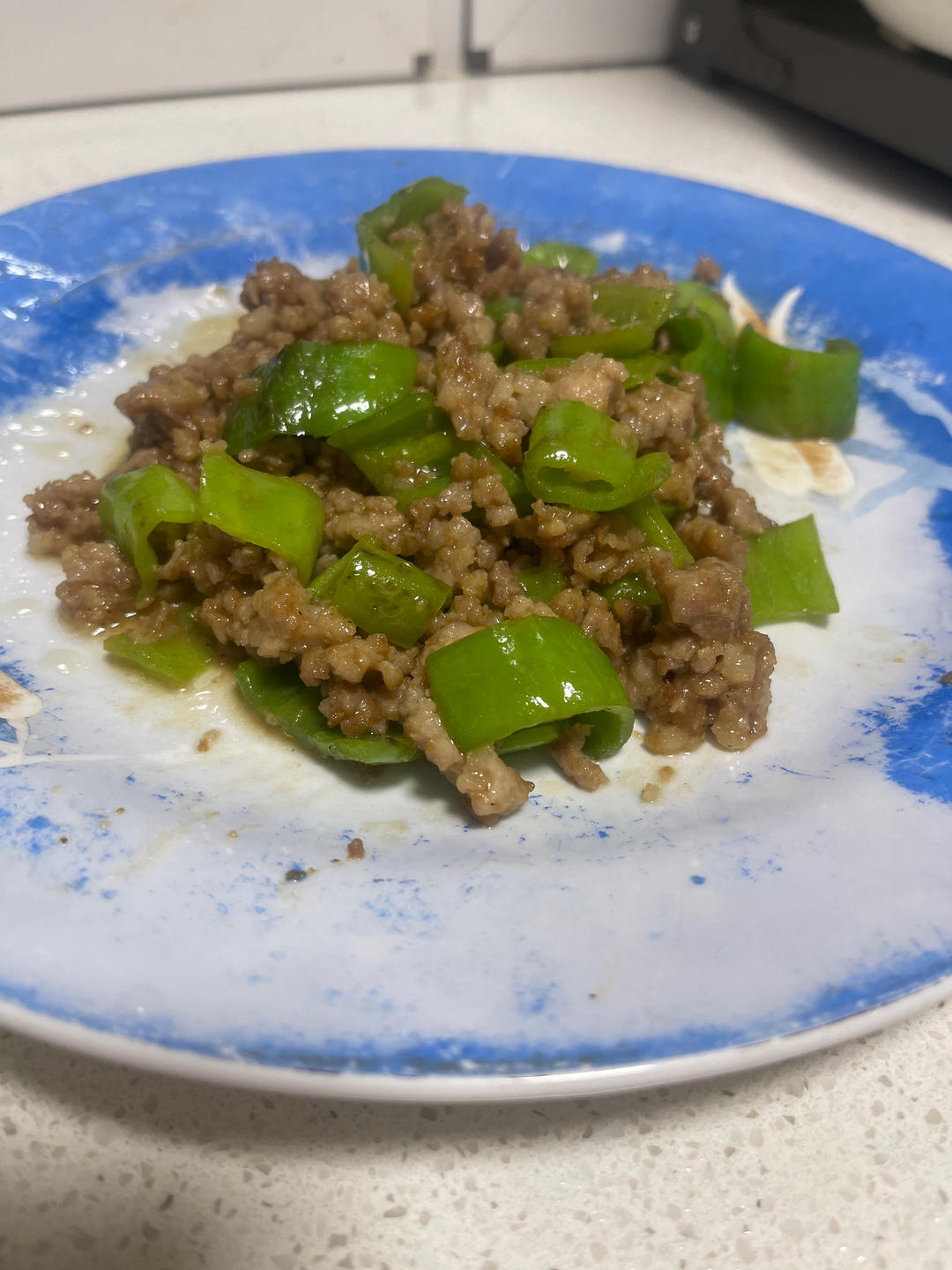 油焖肉末青椒