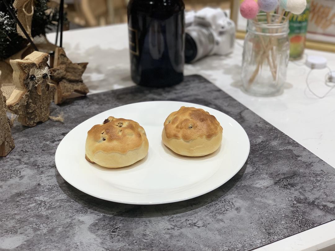豆浆葡萄干面包