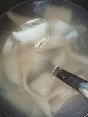 煎饺、生煎包的必备汤汁-皮冻的做法 步骤1