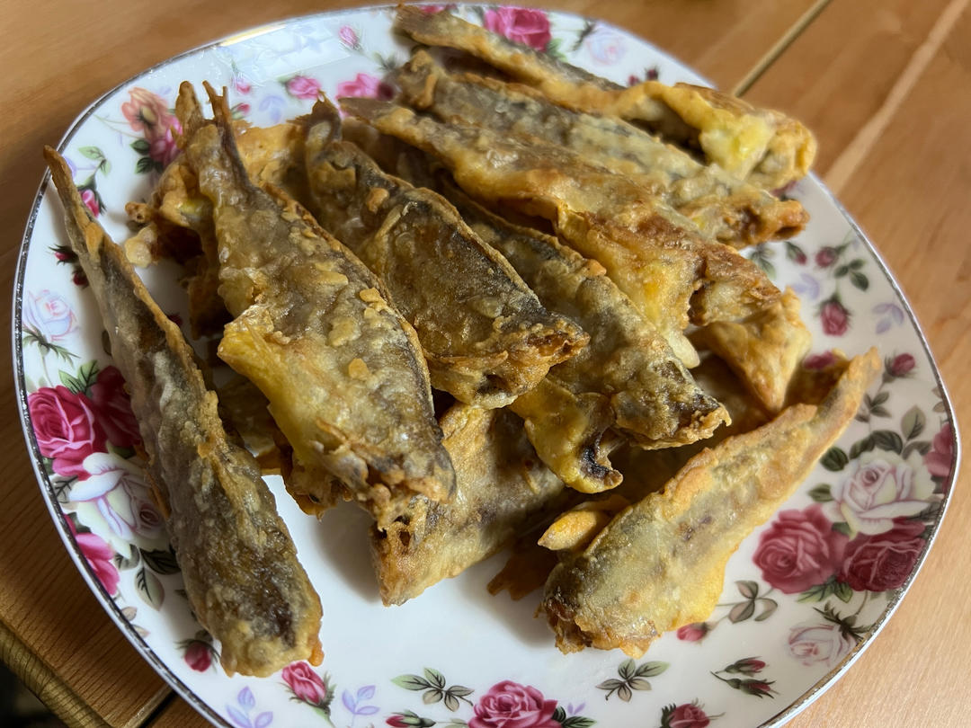 干炸香酥小黄鱼