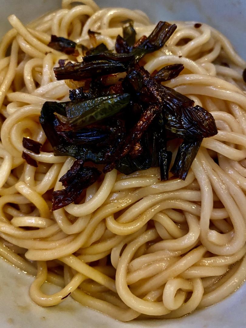 吃完保证你舔盘的葱油拌面（附独家料油方）