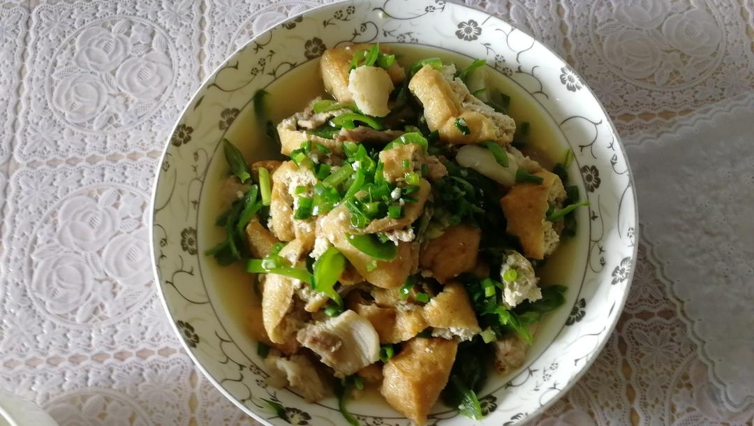 油豆腐炒肉