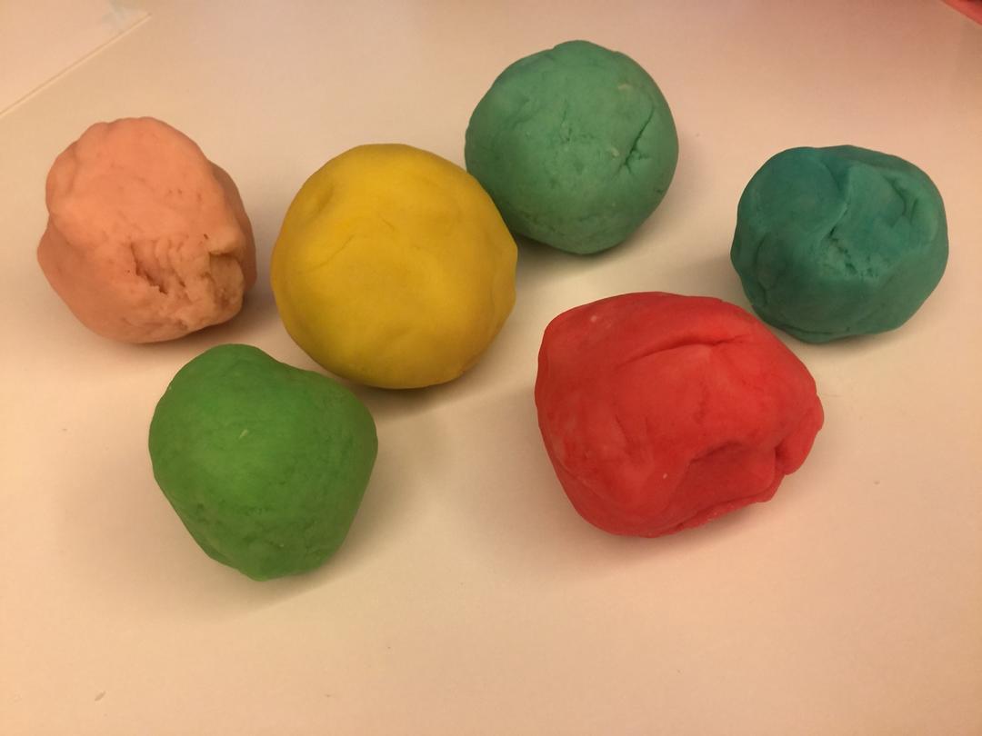 自制安全橡皮泥（非塔塔粉）