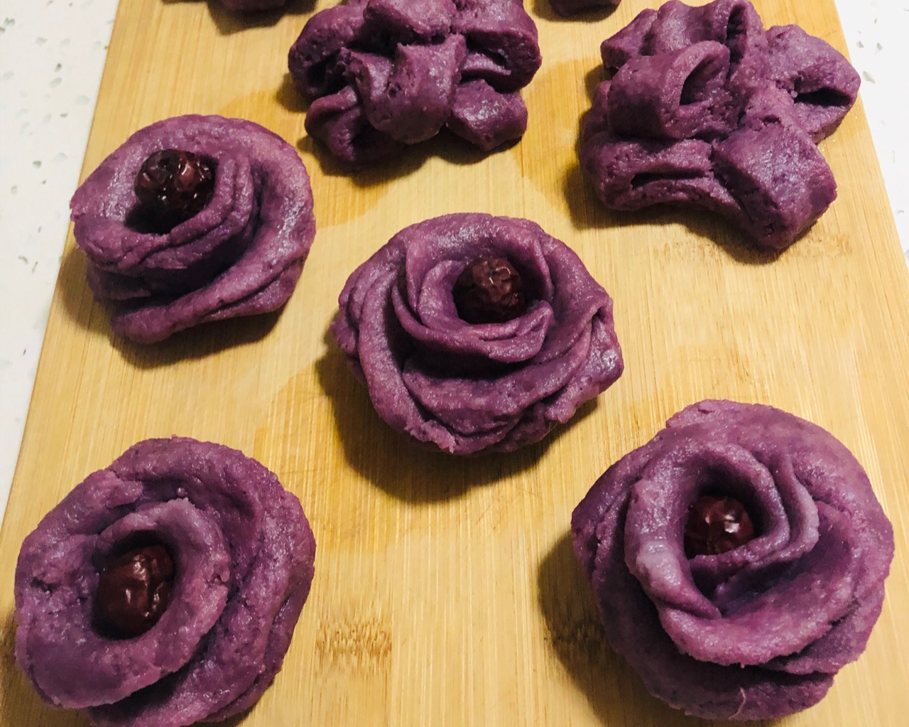 减肥餐—紫薯水晶花卷的做法
