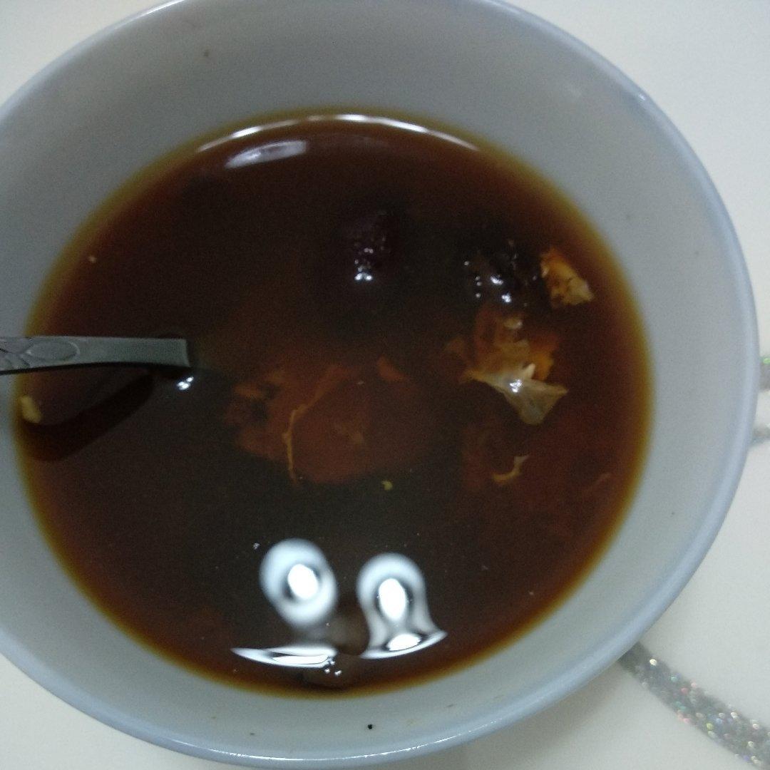 当归红枣煮鸡蛋