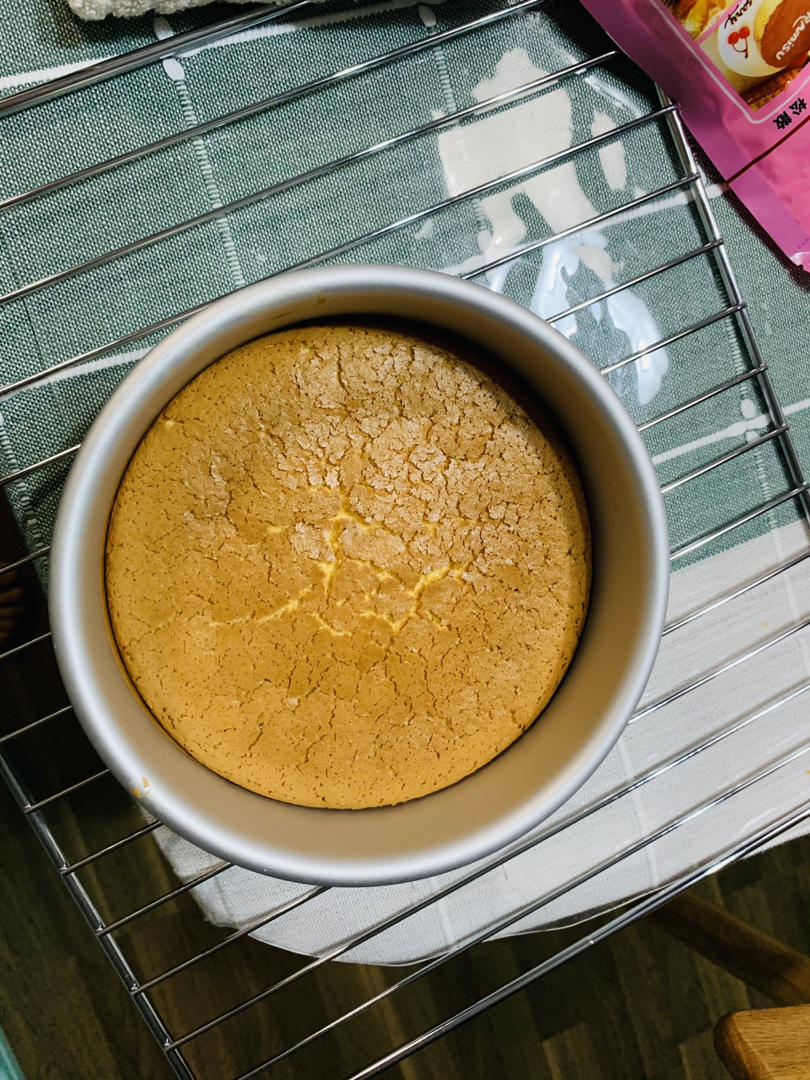 家庭版的生日蛋糕6寸奶油蛋糕新手可操作