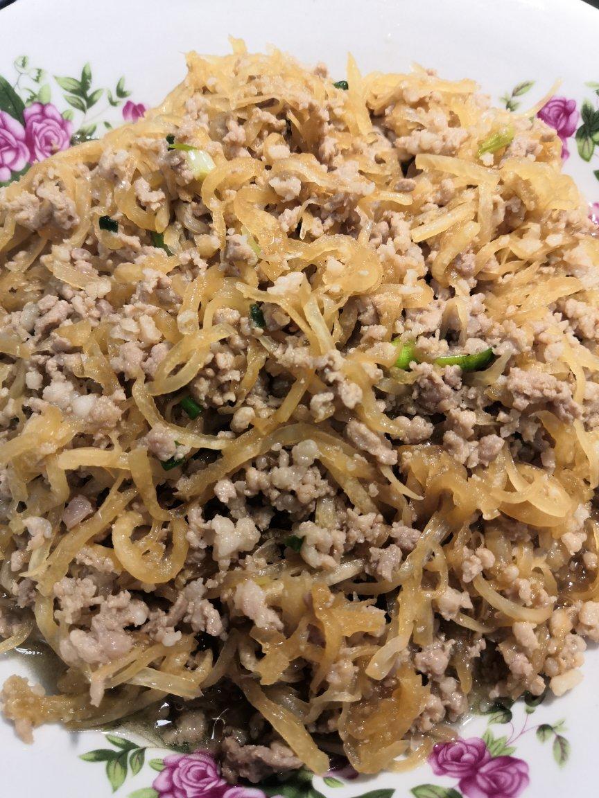 白萝卜丝炒牛肉