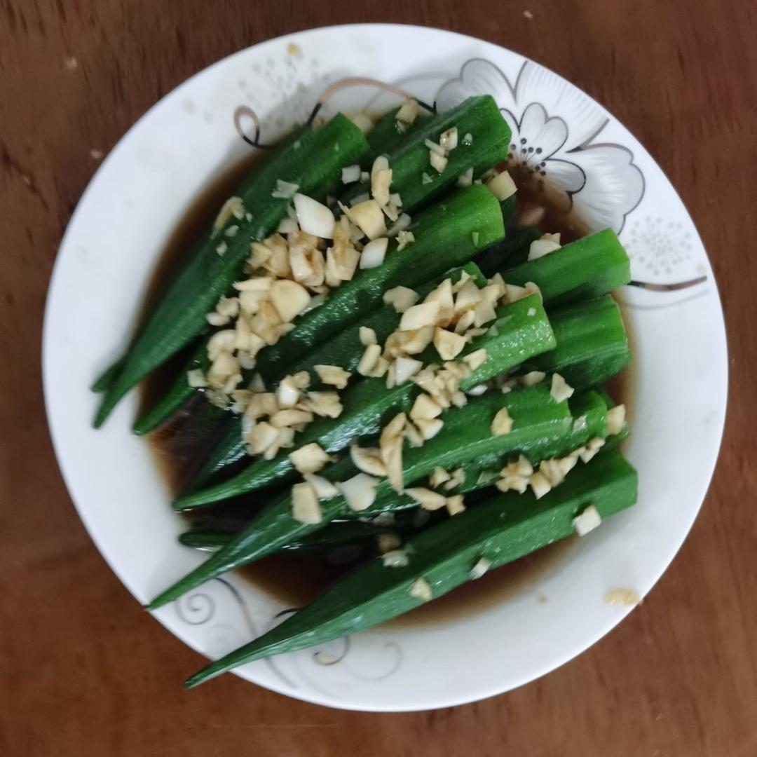 ‼️从此爱上秋葵‼️
白灼秋葵