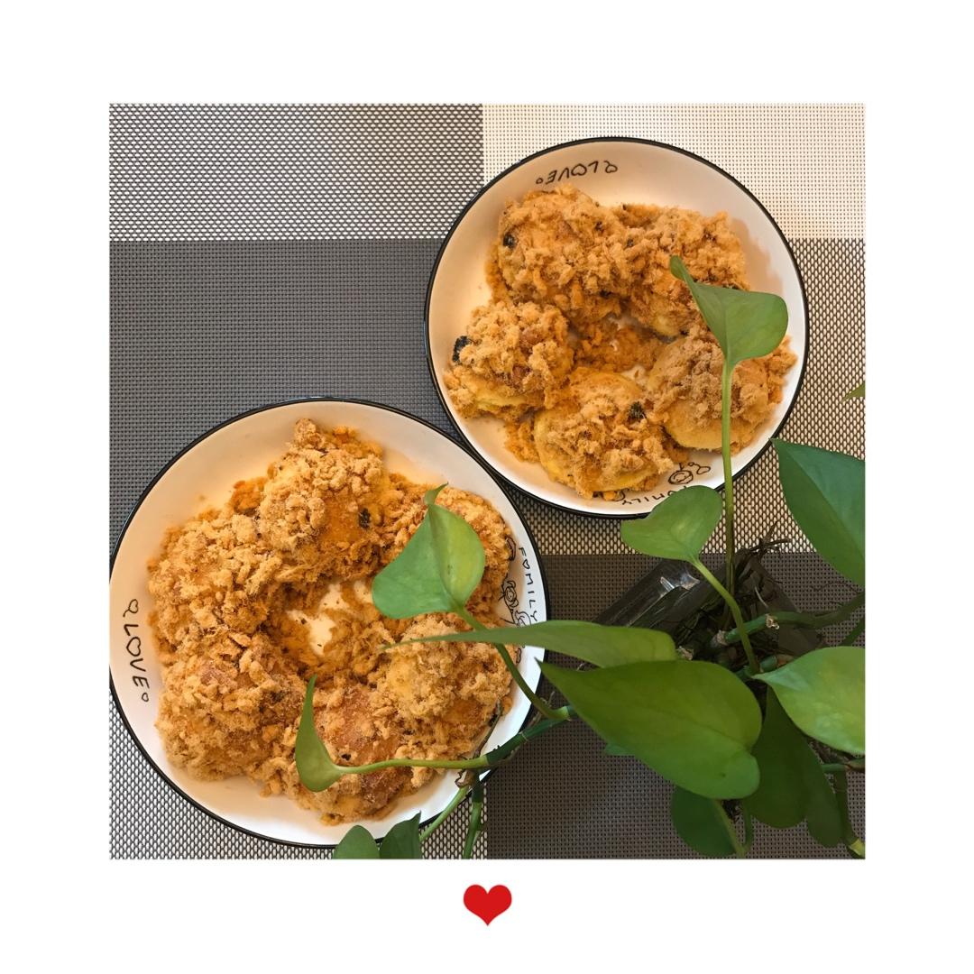 爆浆肉松小贝
