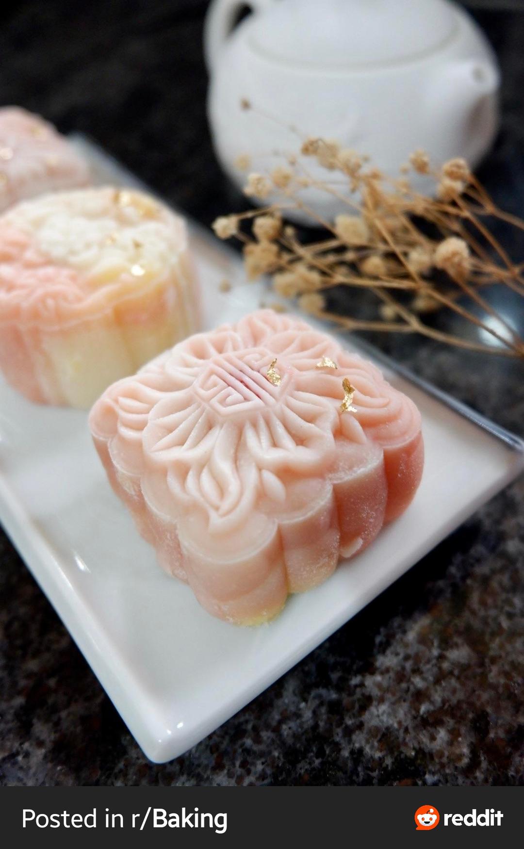 🪭粉嫩榴莲冰皮月饼○糯叽叽