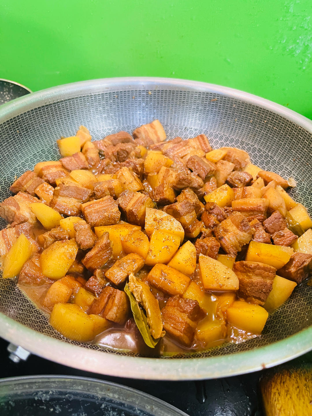 红烧肉炖土豆（丝毫不腻）