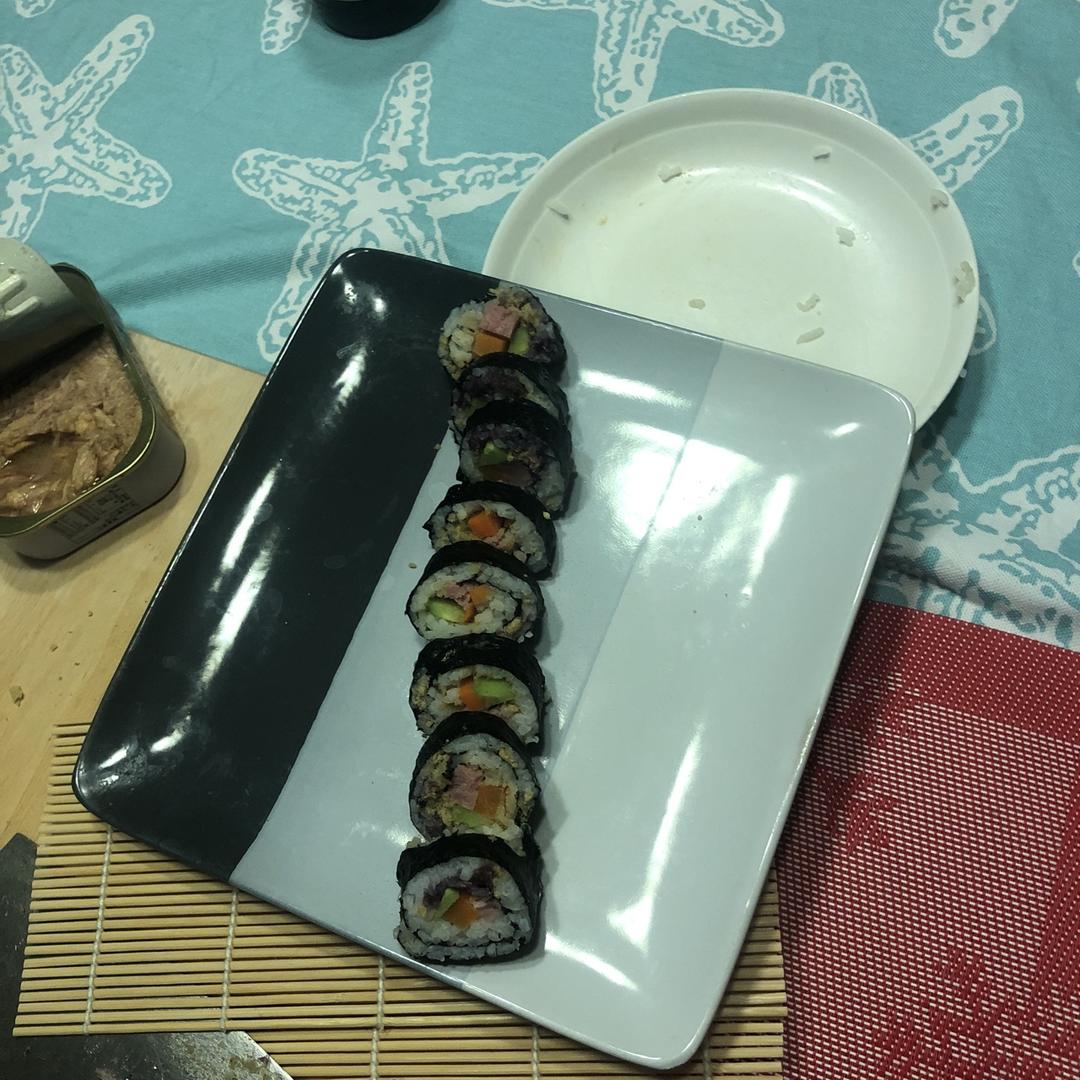 紫菜卷寿司